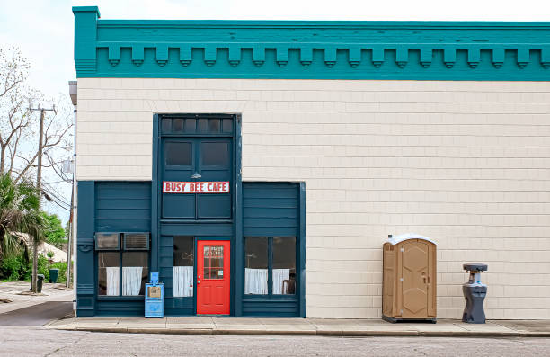 Portable Toilet Options We Offer in Strawberry, CA